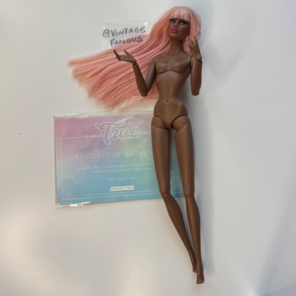IT Tulabelle True Co Three of Hearts Hollis Hughes Nude Doll COA Pastel Hair AA - Picture 10 of 11